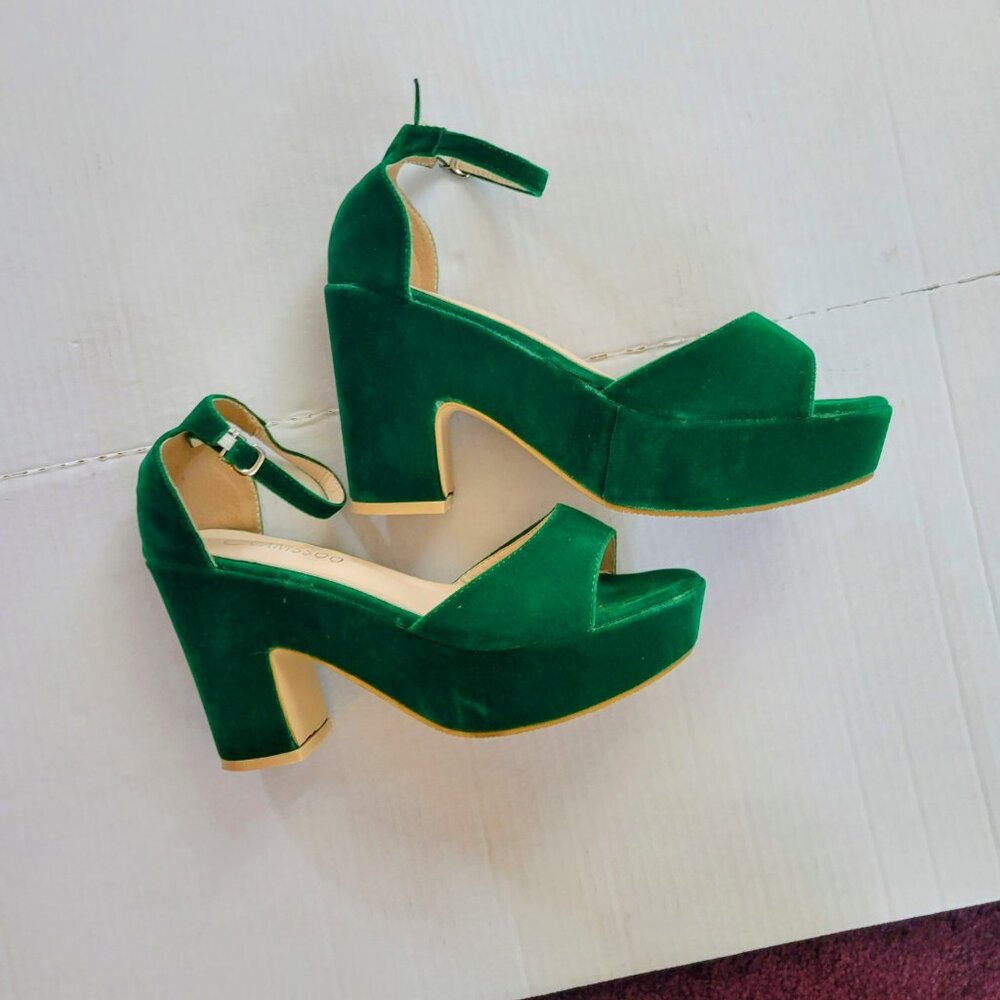 Camssoo Brand, Emerald Green Platform Green Platform Faux Velvet Shoes, Size 42